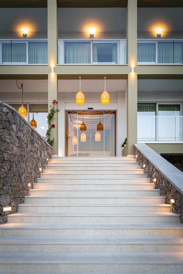 Eleals Boutique Hotel Perama  Dış mekan fotoğraf